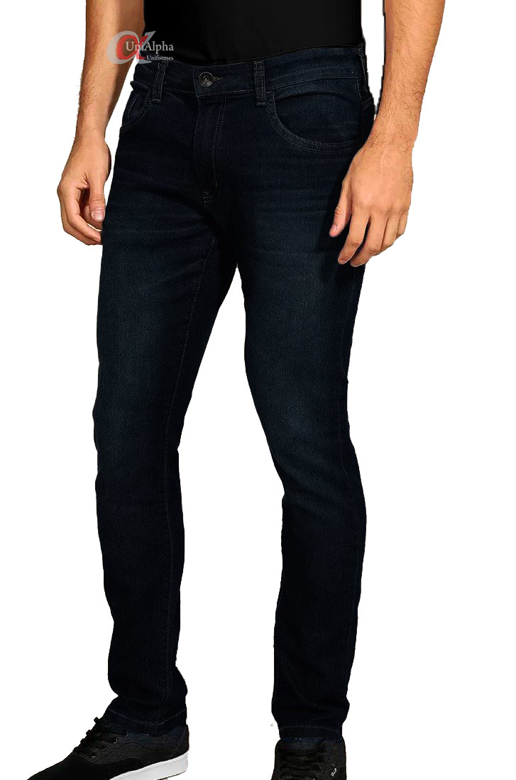 Calças jeans para uniformes em Sorocaba, disponíveis em uma variedade de cortes e lavagens para atender às necessidades da sua equipe, oferecendo conforto e durabilidade para uma aparência profissional em todos os setores da cidade